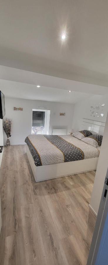 Le Beluga Spa Nantes Bouguenais Aeroport Eksteriør bilde
