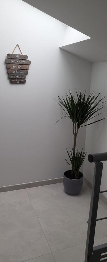 Le Beluga Spa Nantes Bouguenais Aeroport Eksteriør bilde